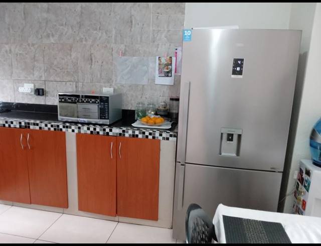 3 BEDROOM TOWNHOUSE FOR SALE IN EDEN GLEN